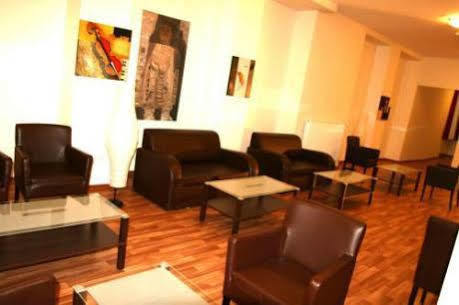 Aariana Hotel Offenbach-sur-le-Main Extérieur photo